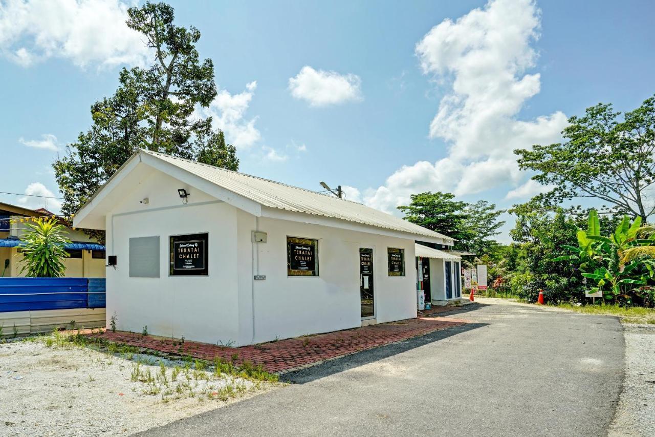 Hotel Capital O 90423 Teratai Chalet Kampong Raja Exteriér fotografie